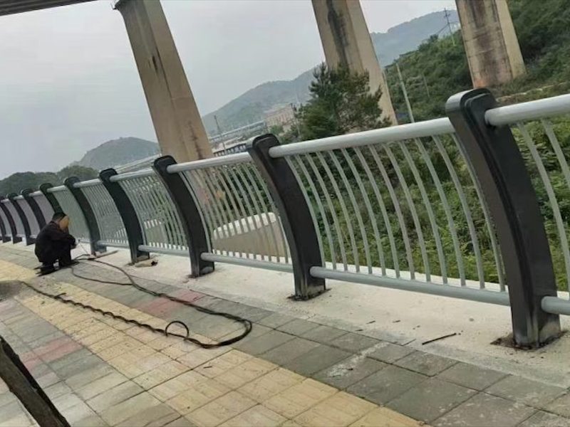 大桥护栏