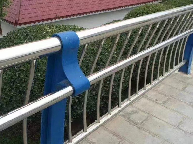 不锈钢桥梁护栏