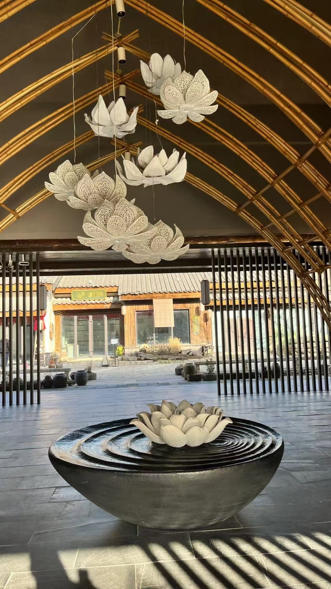 百色市广场不锈钢雕塑