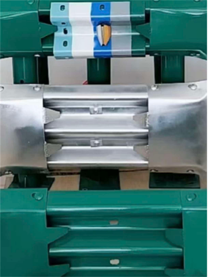 镀锌波形护栏