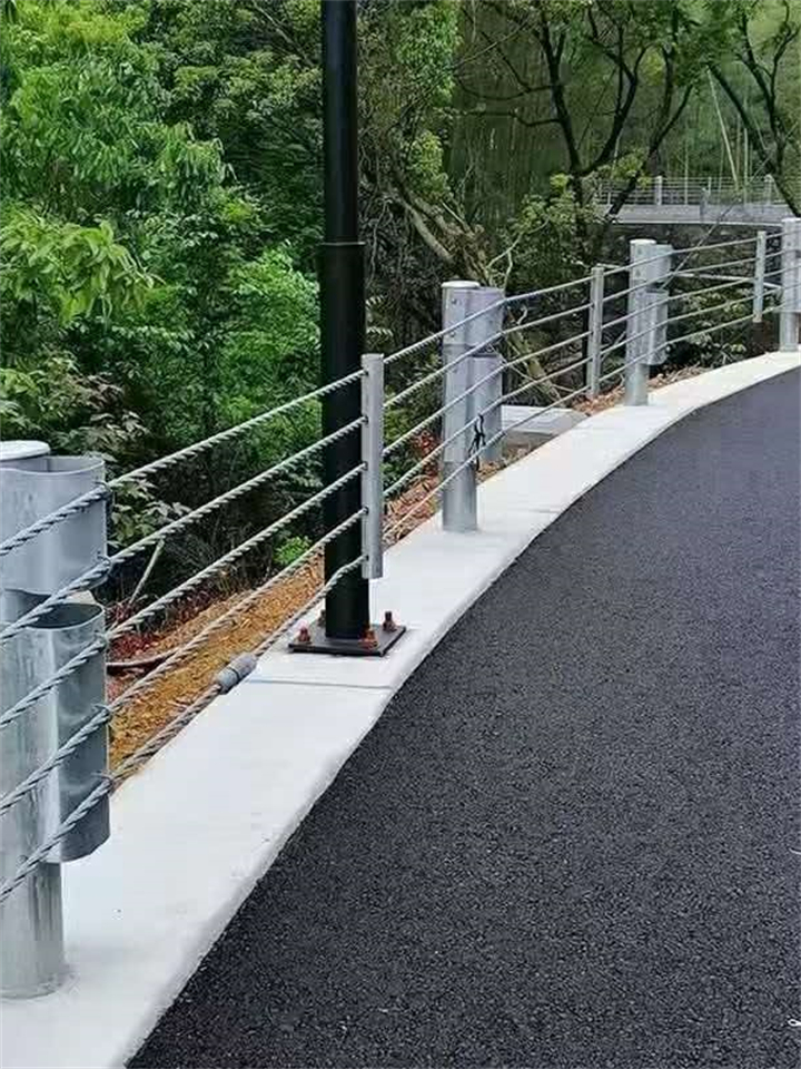 防撞护栏