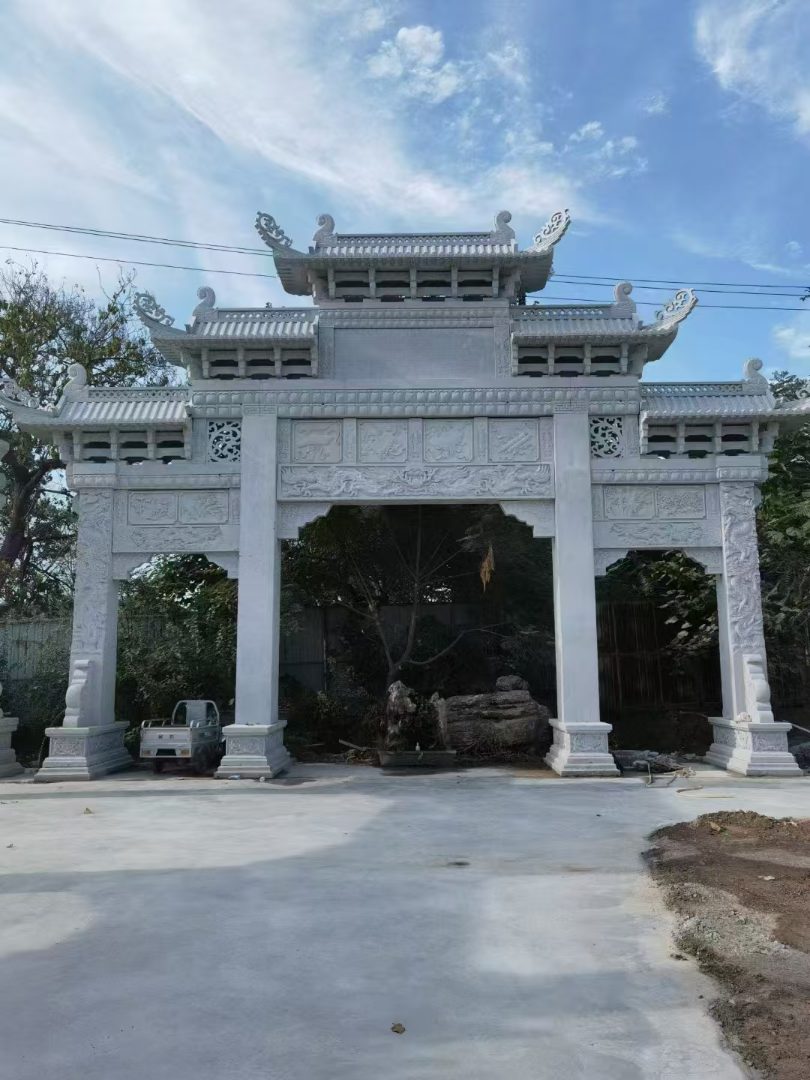 仿古石牌坊