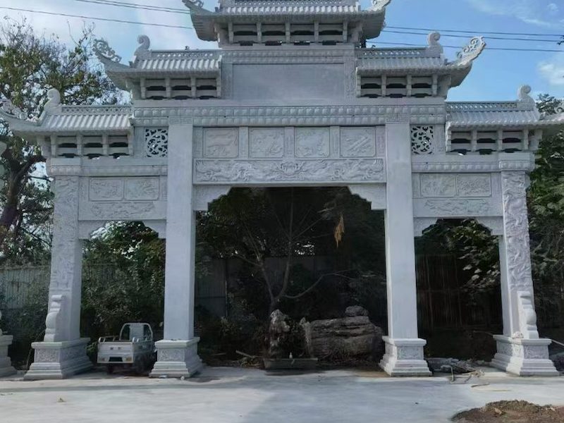 石雕牌坊