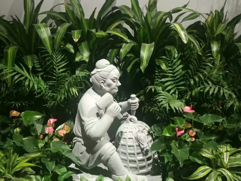 人物雕像