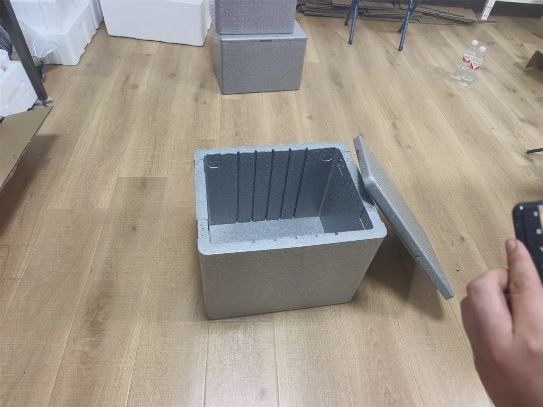 EPP冷链保温箱