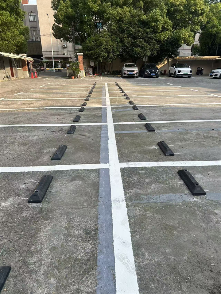 停车位划线
