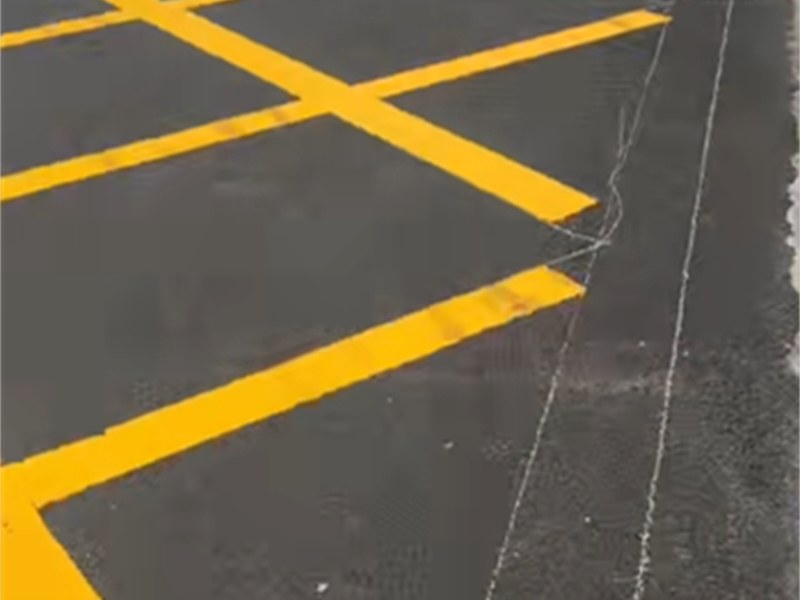 双鸭山市纵向标线