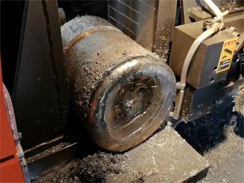 金属带锯床