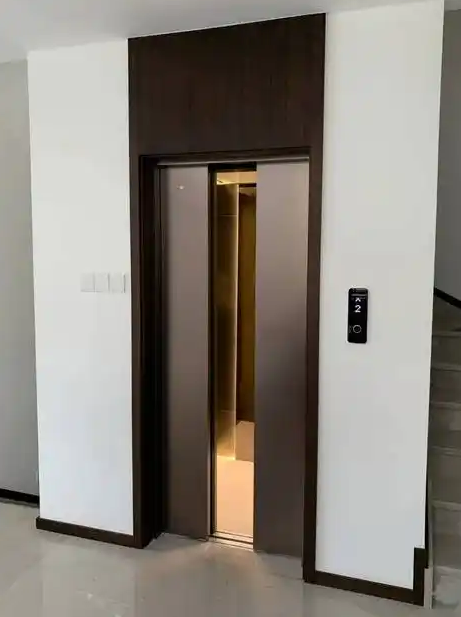 乌鲁木齐市电梯