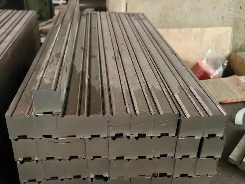 汕头市折弯机上模具