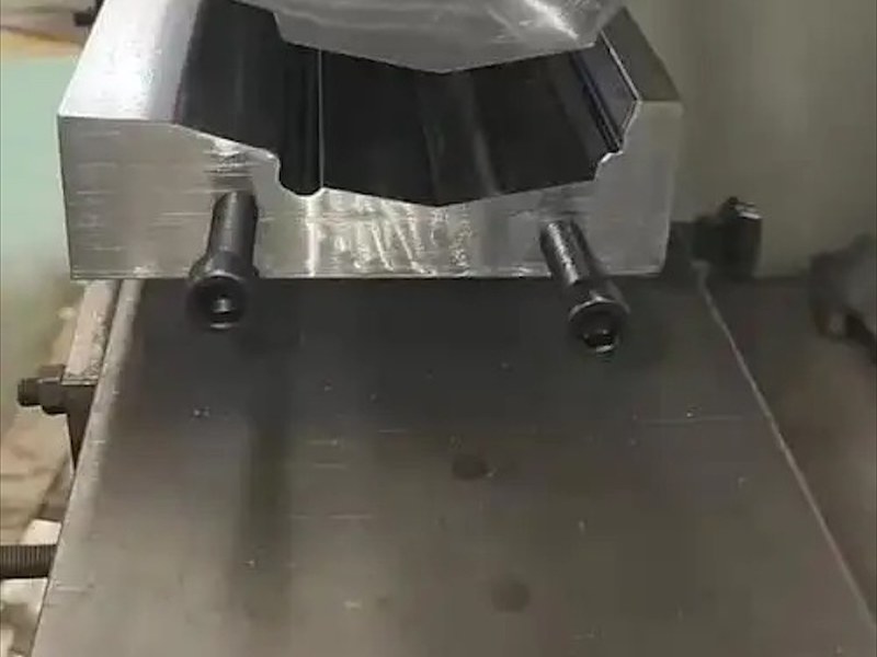 圆弧折弯机模具
