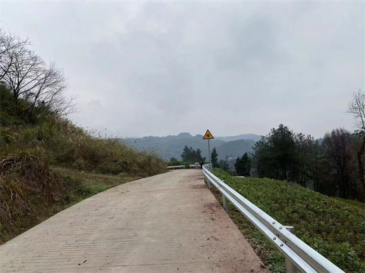 山南市喷塑波形护栏