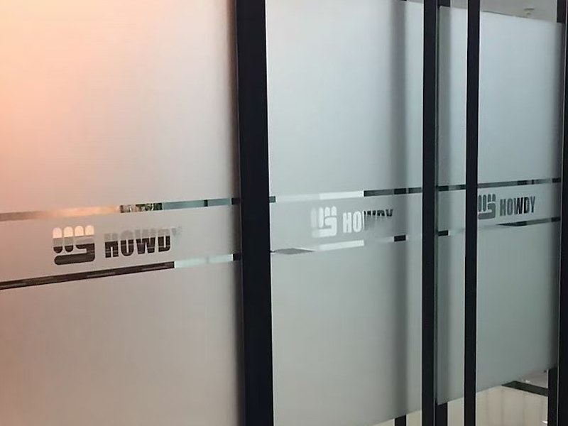 塔城地区玻璃窗户门贴膜