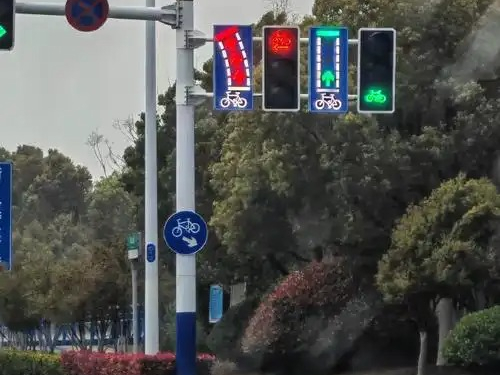 道路信号灯