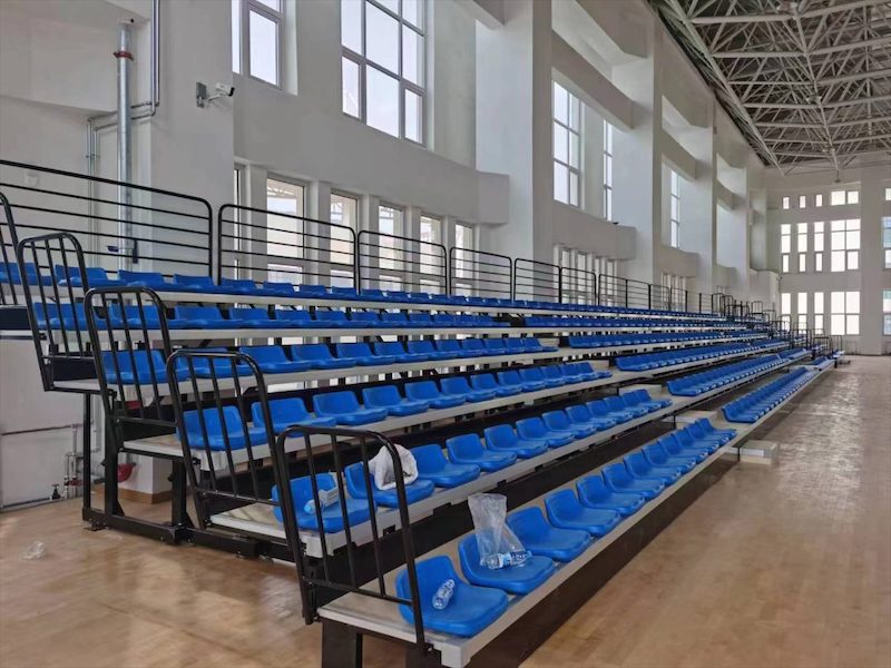 看台伸缩座椅