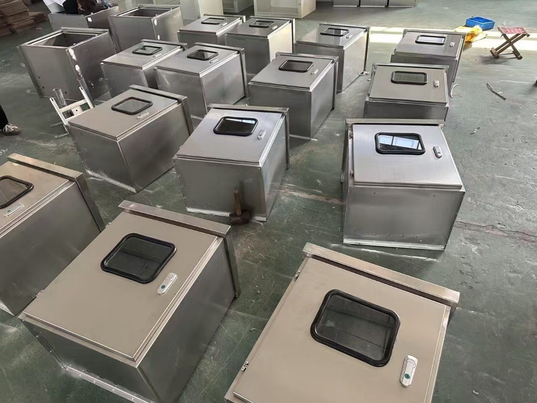衢州市仪表变送器保护箱