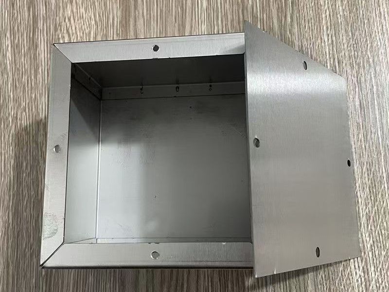 穿线盒