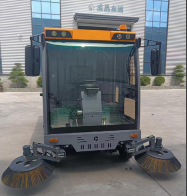 超市扫地车