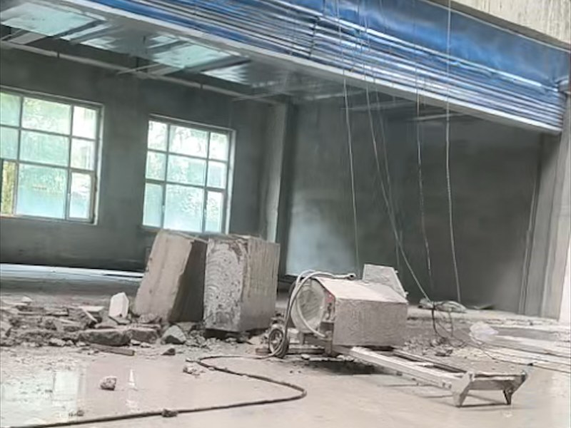 支撑梁绳锯切割