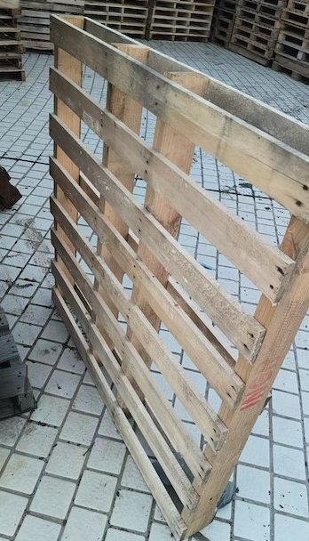 九脚塑料托盘回收