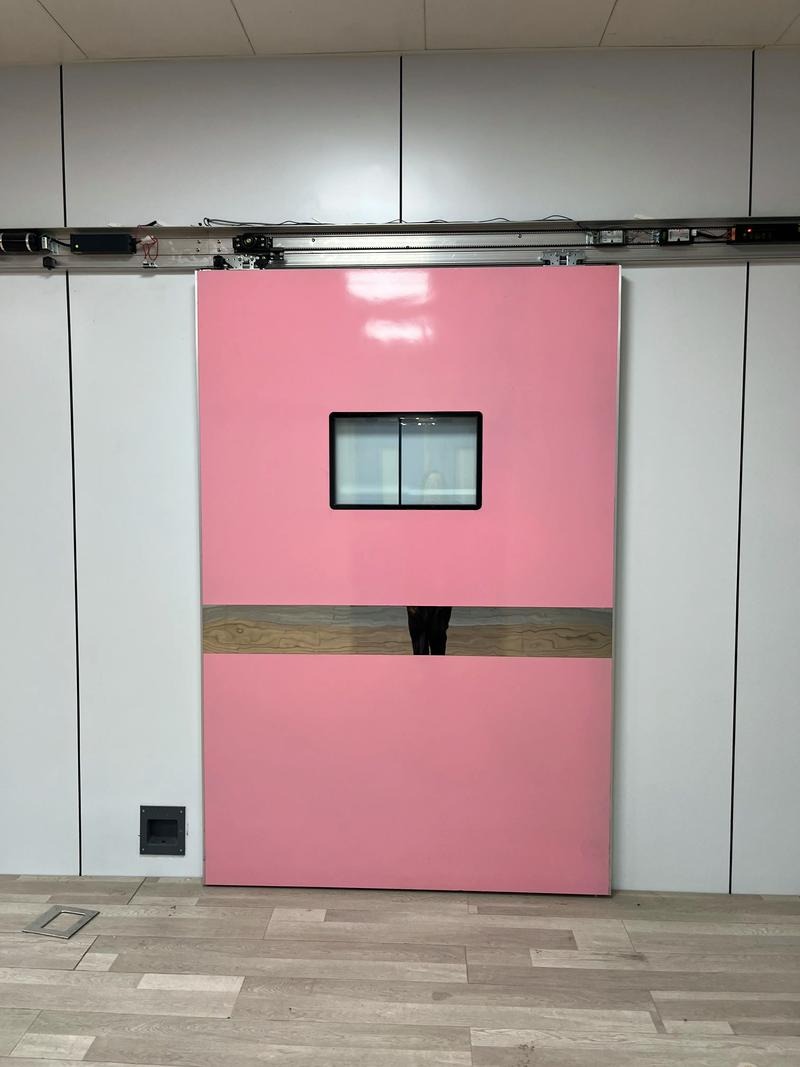 推拉铅门