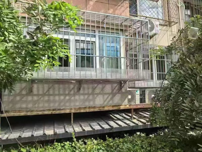 铝合金防盗窗