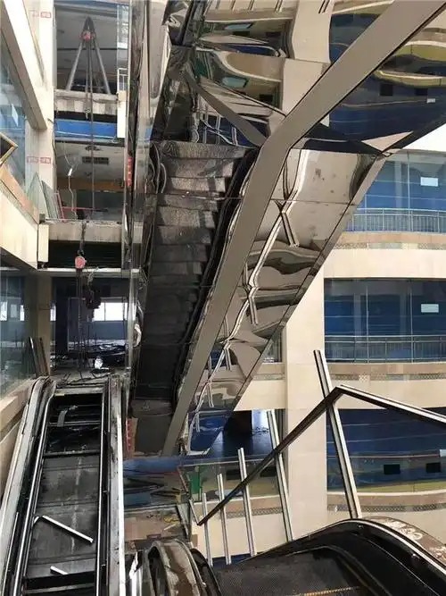 报废电梯拆除