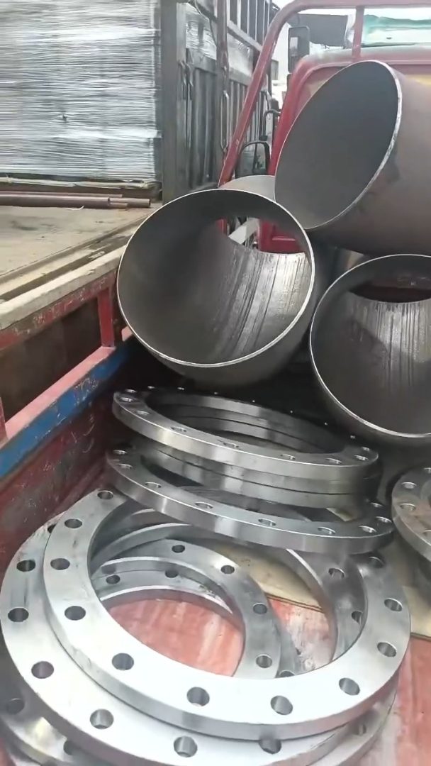 合金弯头