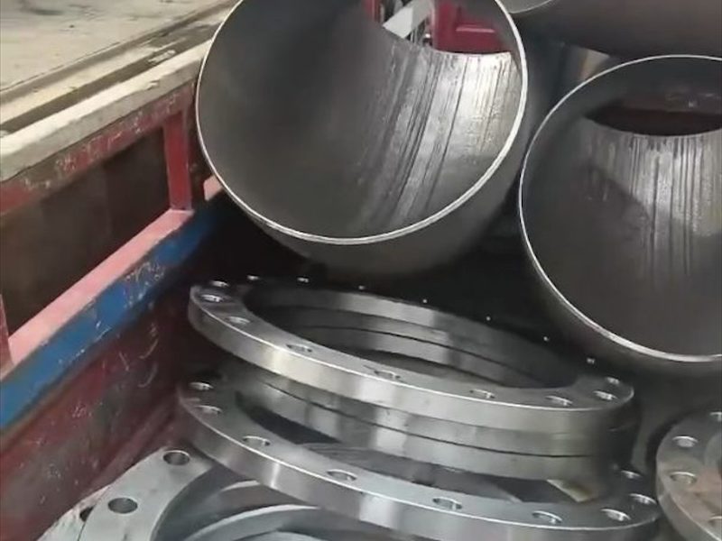 合金弯头