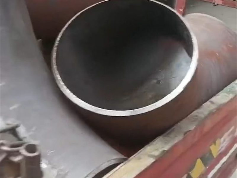 合金弯头