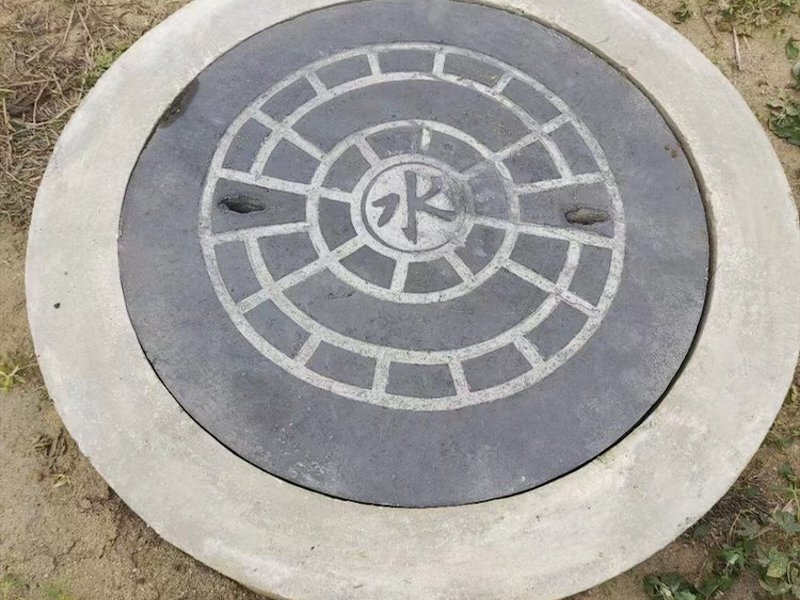 水泥盖板