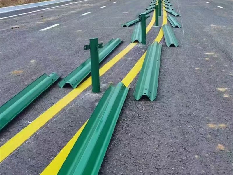 道路护栏