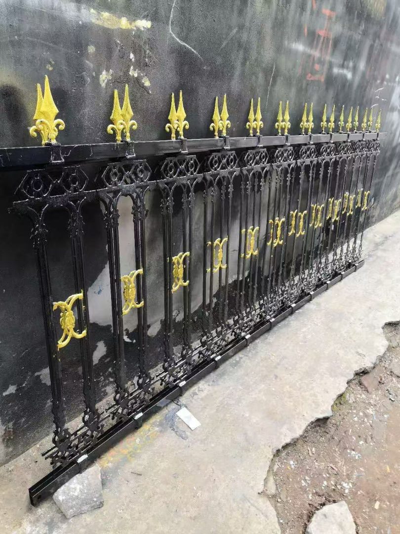 铁路锌钢护栏