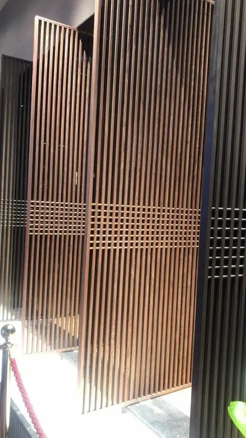 铝格栅屏风