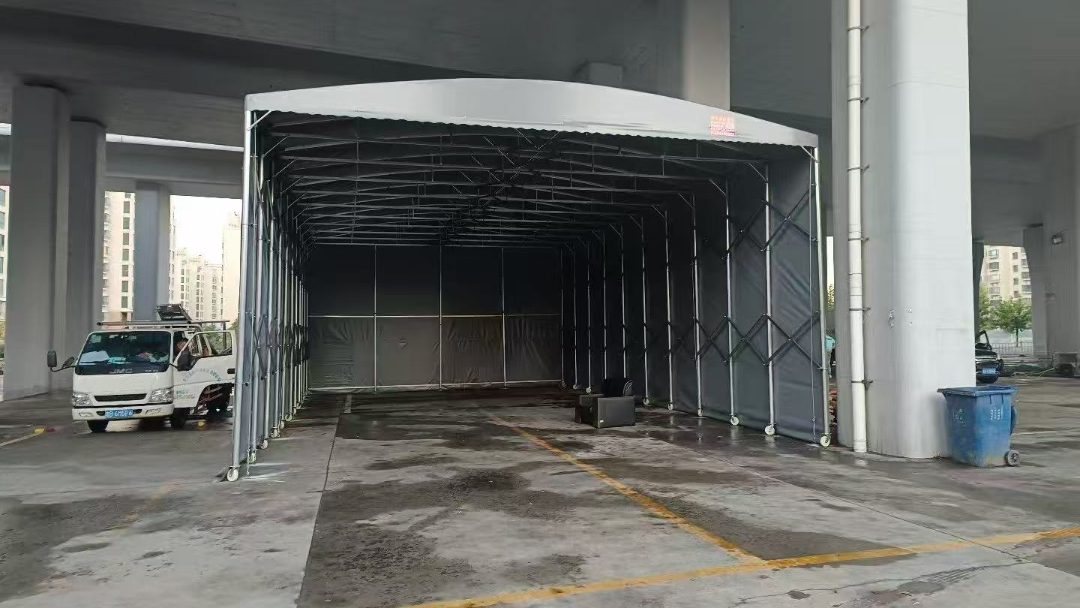 伸缩雨棚