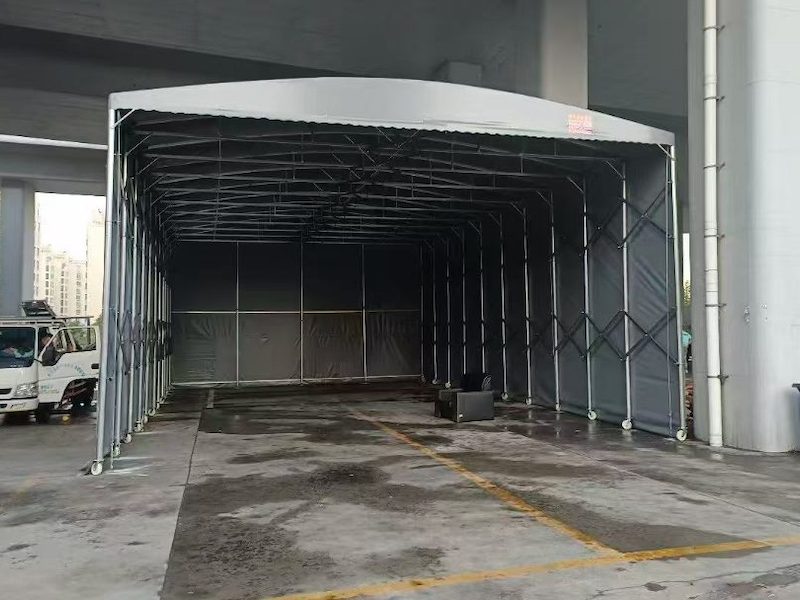 伸缩雨棚