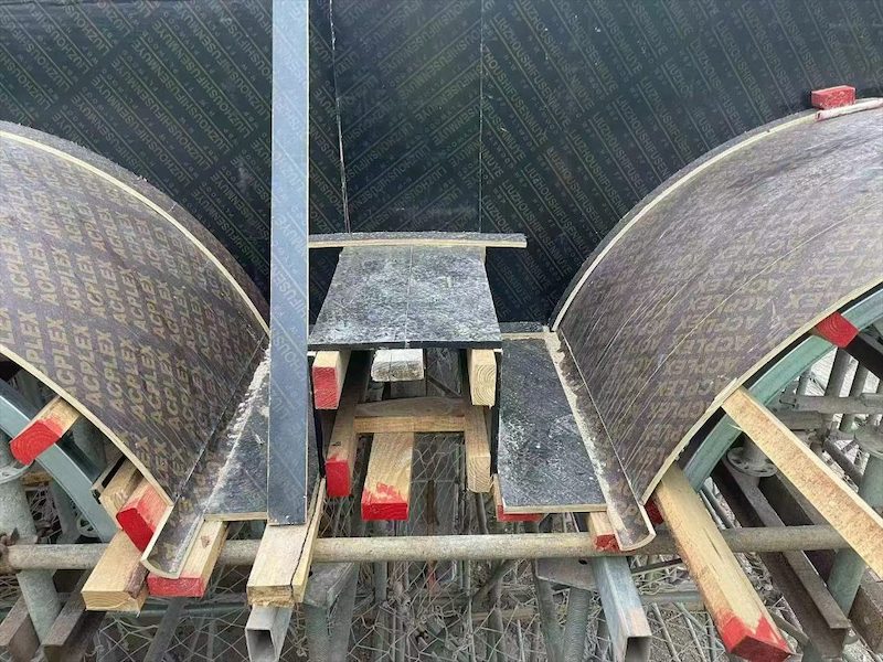 定型模板
