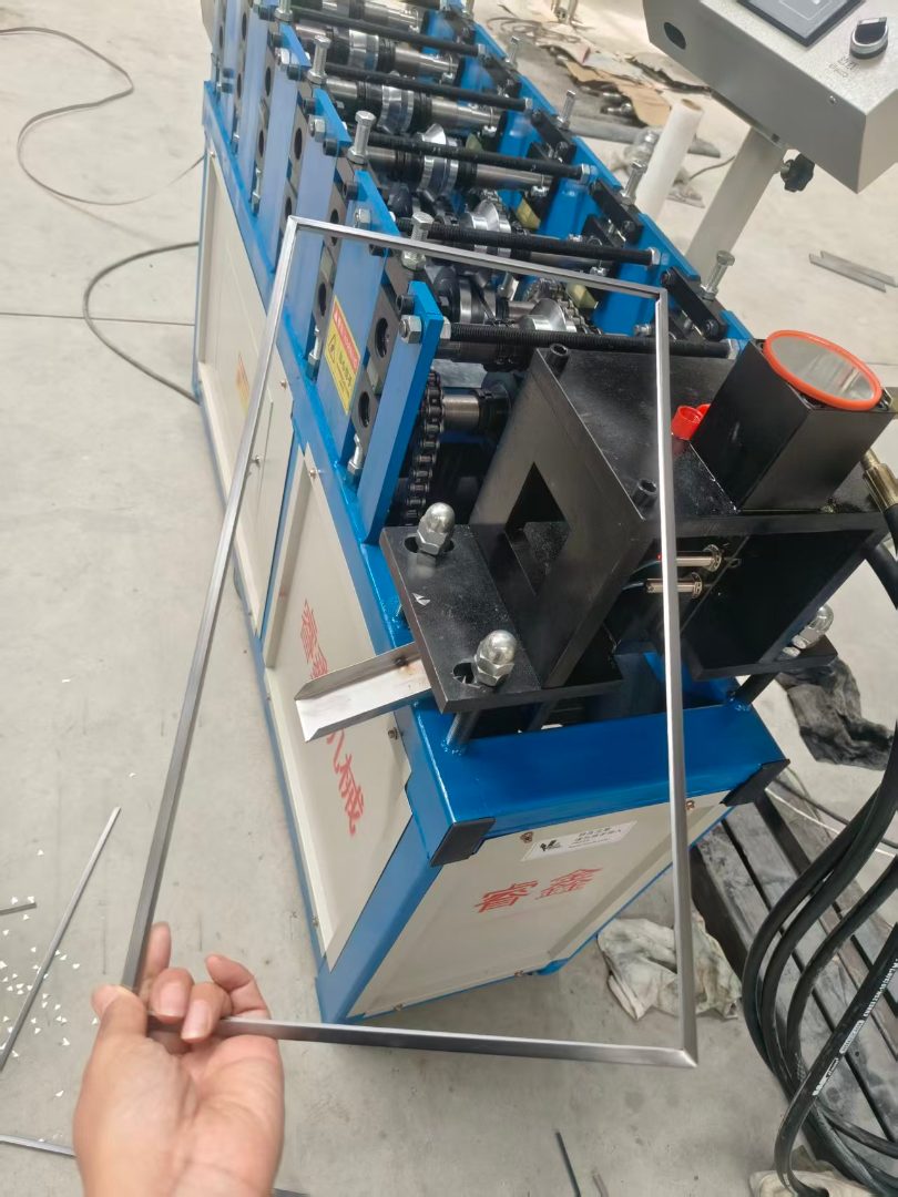 V型槽成型机