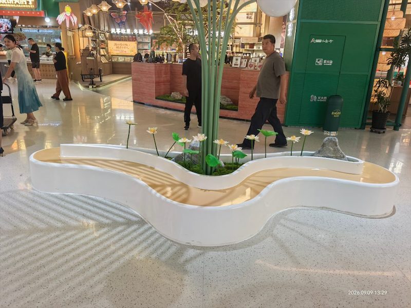 卡通雕塑