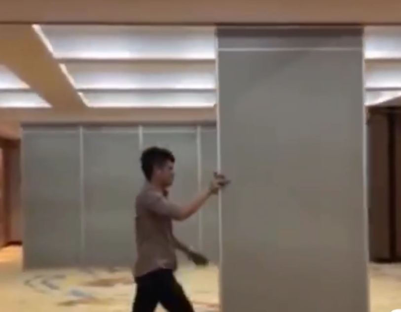 教室活动隔断