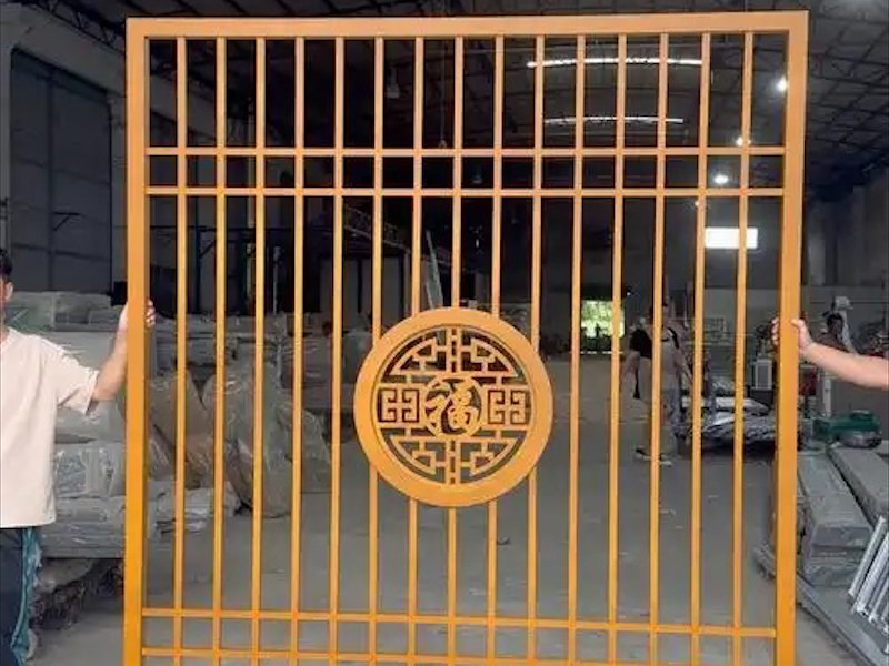铝屏风
