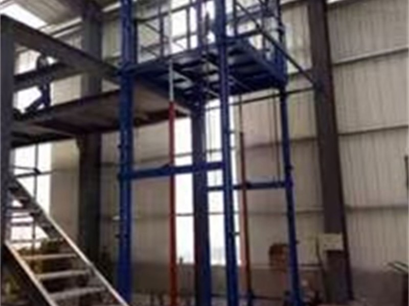 室内外升降货梯