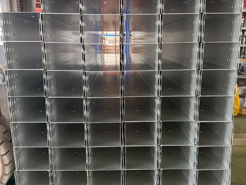 金属电缆桥架