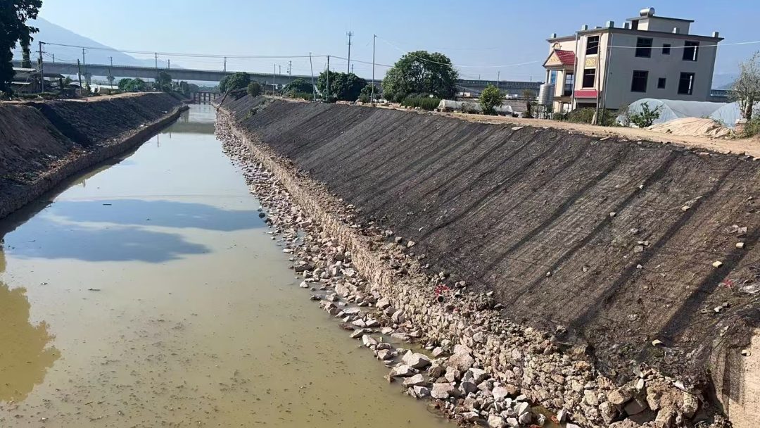 河道护坡水土保护毯