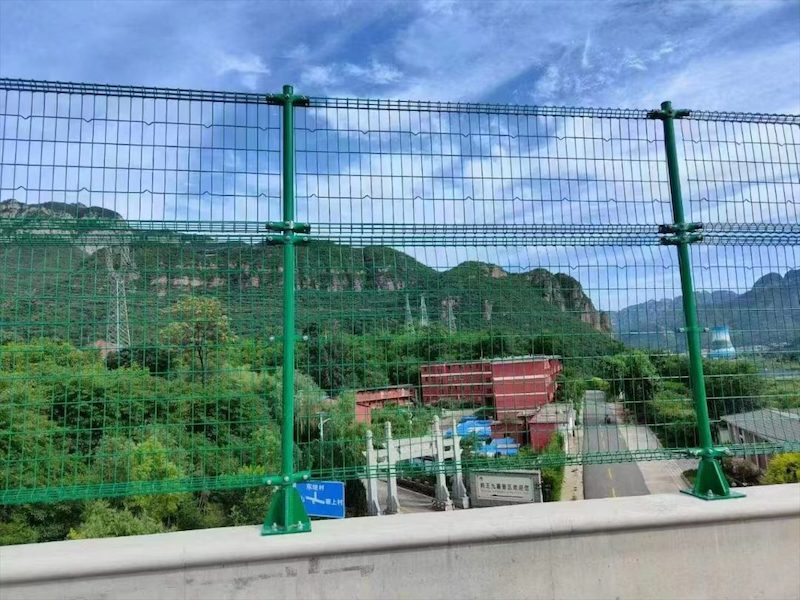 刀刺护栏网