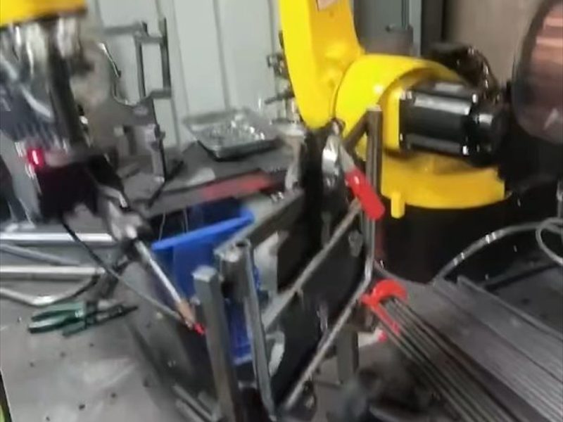 激光焊接机