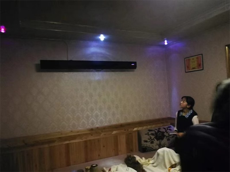 石墨烯电暖器