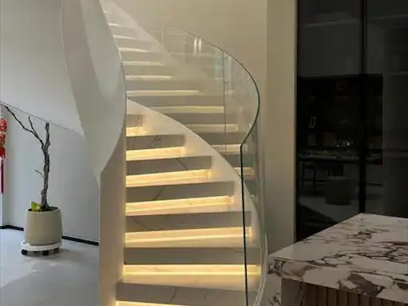 楼梯玻璃