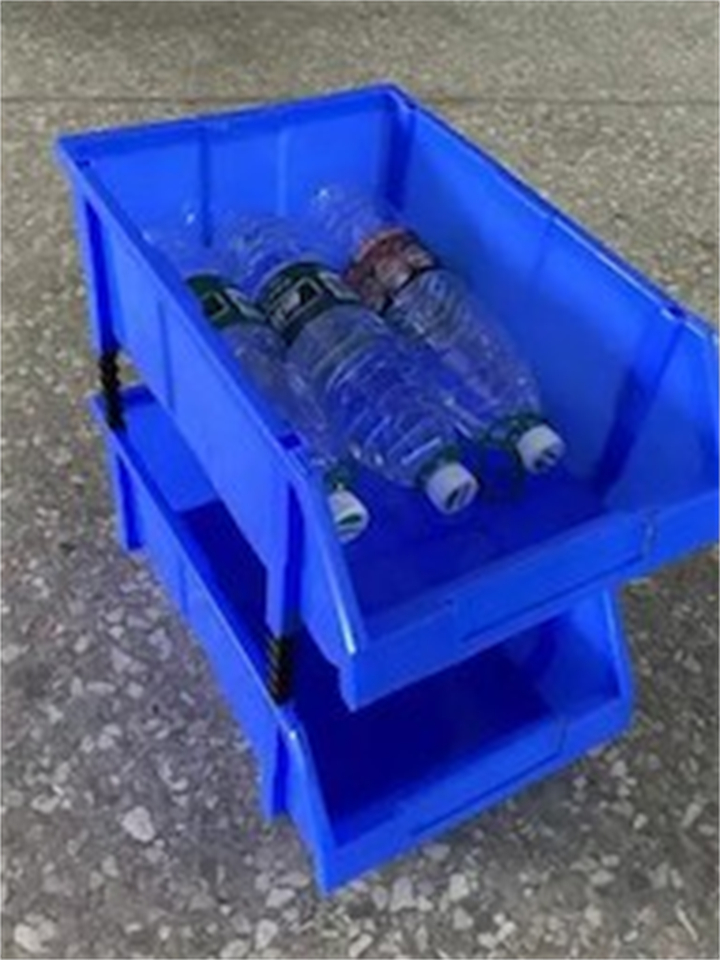 分层塑料工具盒