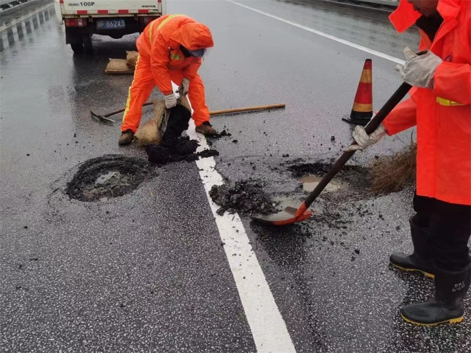 道路沥青冷补料